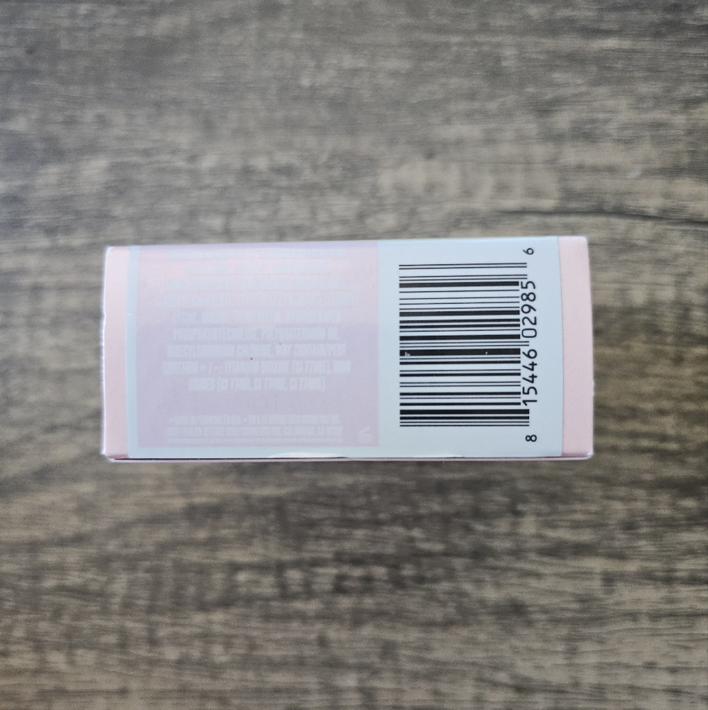 Jeffree Star Setting Powder - Picture 7 of 7